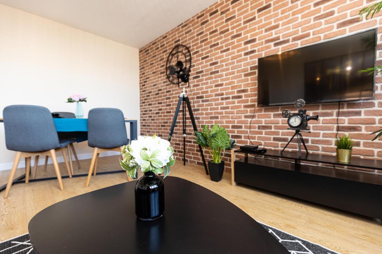 Le Petit Manhattan - Appartement Prive De 45 M2 - 2 A 4 Personnes - Parking Prive Metz Zewnętrze zdjęcie